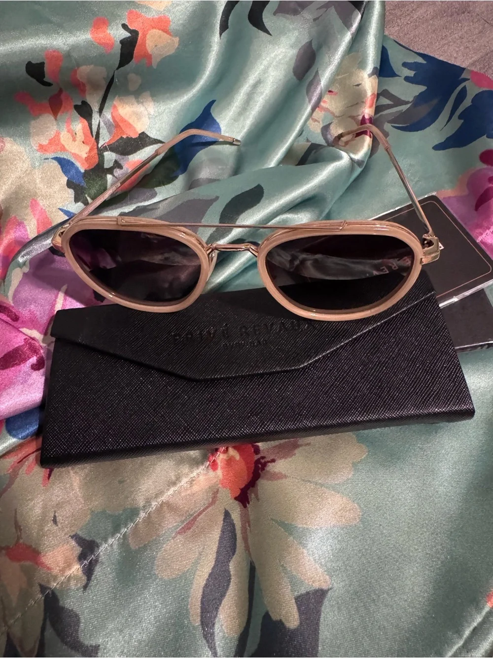 PRIVE REVAUX NEW Women’s Round Aviator Sunglasses in Sand n gold-tone